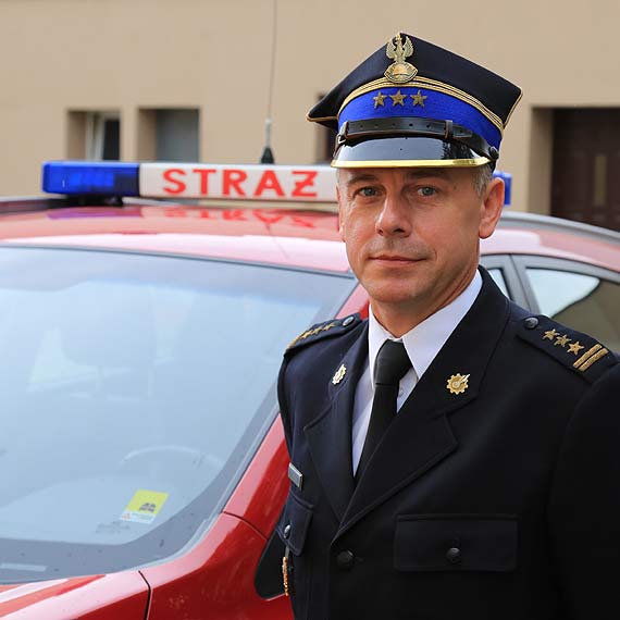 Brygadier Andrzej Lipiski, dotychczasowy komendant PSP w winoujciu koczy sub