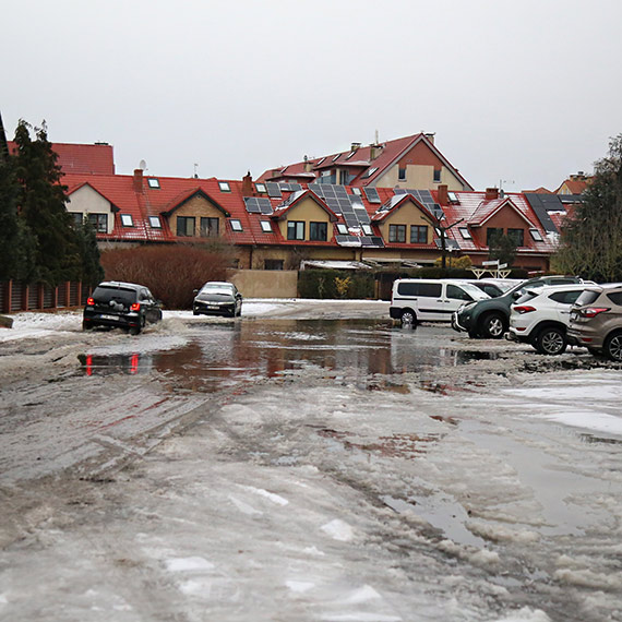 Zamarzni�ta ziemia, zalane tereny