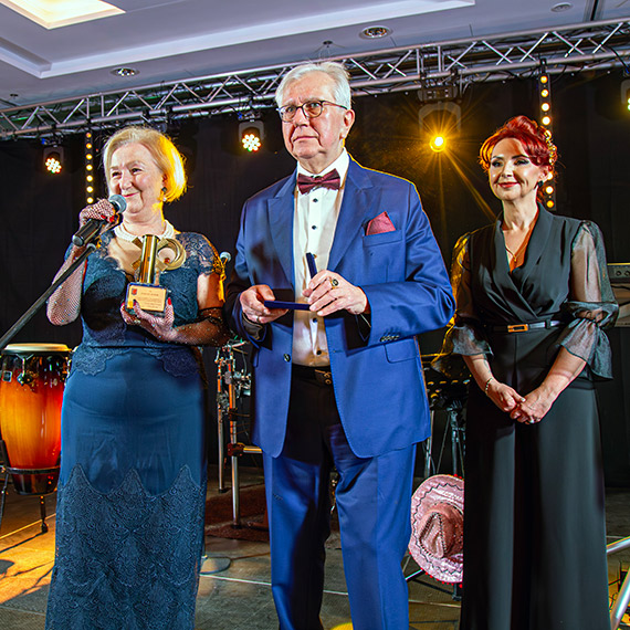 200 gości, 16 statuetek i zabawa do świtu. Tak wyglądał Prezydencki Bal Maskowy w stylu weneckim