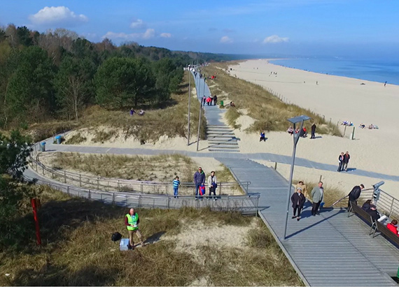 Spacer po „dziewiczym” terenie, ale w komfortowych warunkach