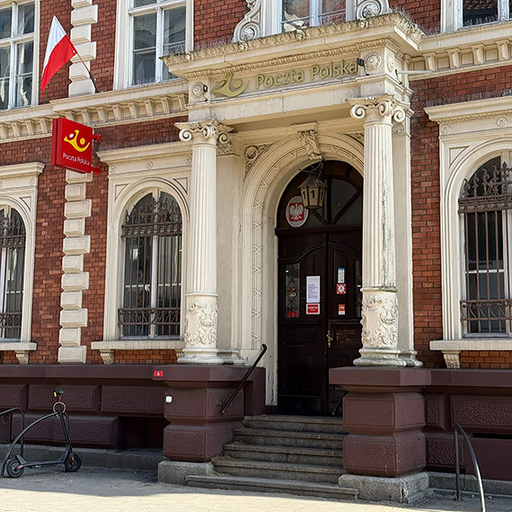 Laurka nie dotar�a. Decyzja si� uprawomocni�a. Co dzieje si� z Poczt� Polsk� w �winouj�ciu?