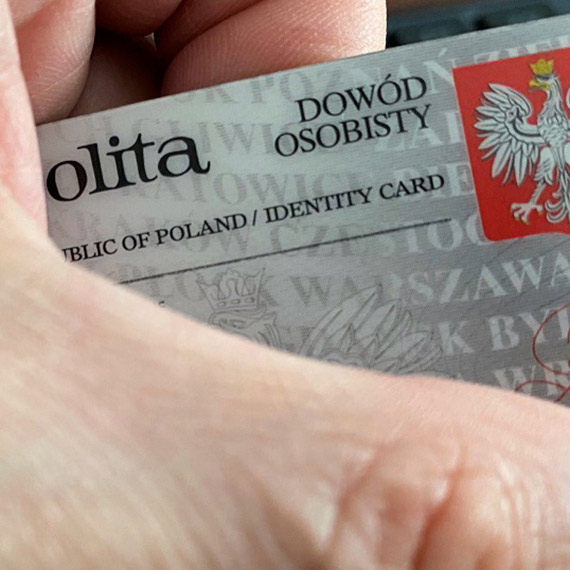 Polakom potrzebna jest szersza edukacja. Tylko ponad 7,5 mln osób w ub.r. miało zastrzeżony numer PESEL