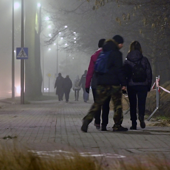 Ekstremalna Droga Krzy�owa ze �winouj�cia. Tylko kilka os�b na trasie 41 kilometr�w