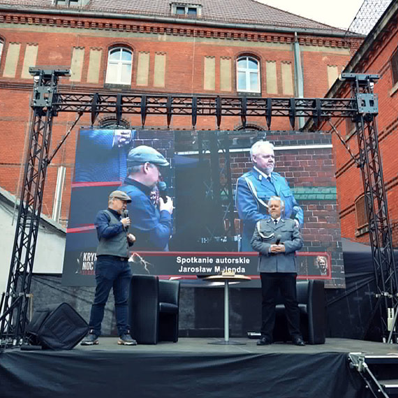 Spotkanie z Jarosławem Molendą rozpoczęło część literacką „Nocy Muzeów - Kryminalne Świnoujście”