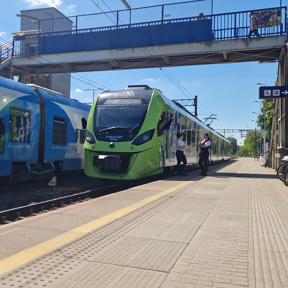 Chaos na torach między Szczecinem a Świnoujściem. POLREGIO ujawnia przyczynę paraliżu