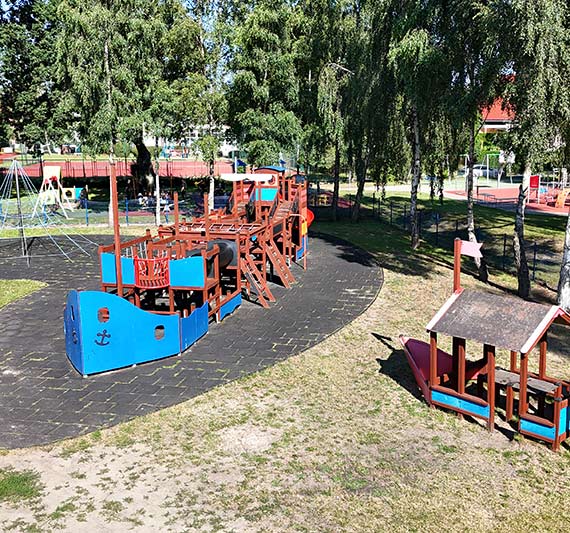 Plac zabaw na Warszowie zyska nową nawierzchnię